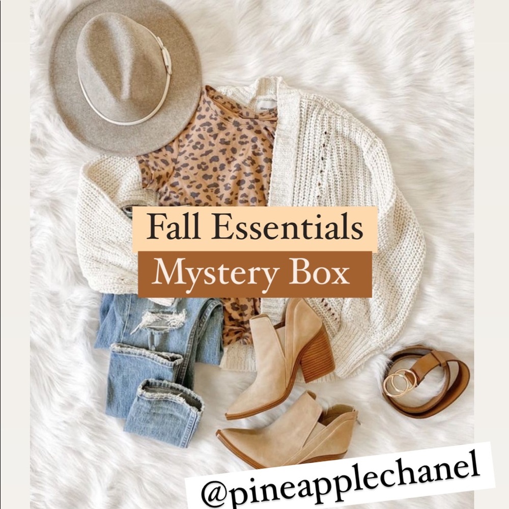FALL STYLE MYSTERY BOX • 5 ITEMS